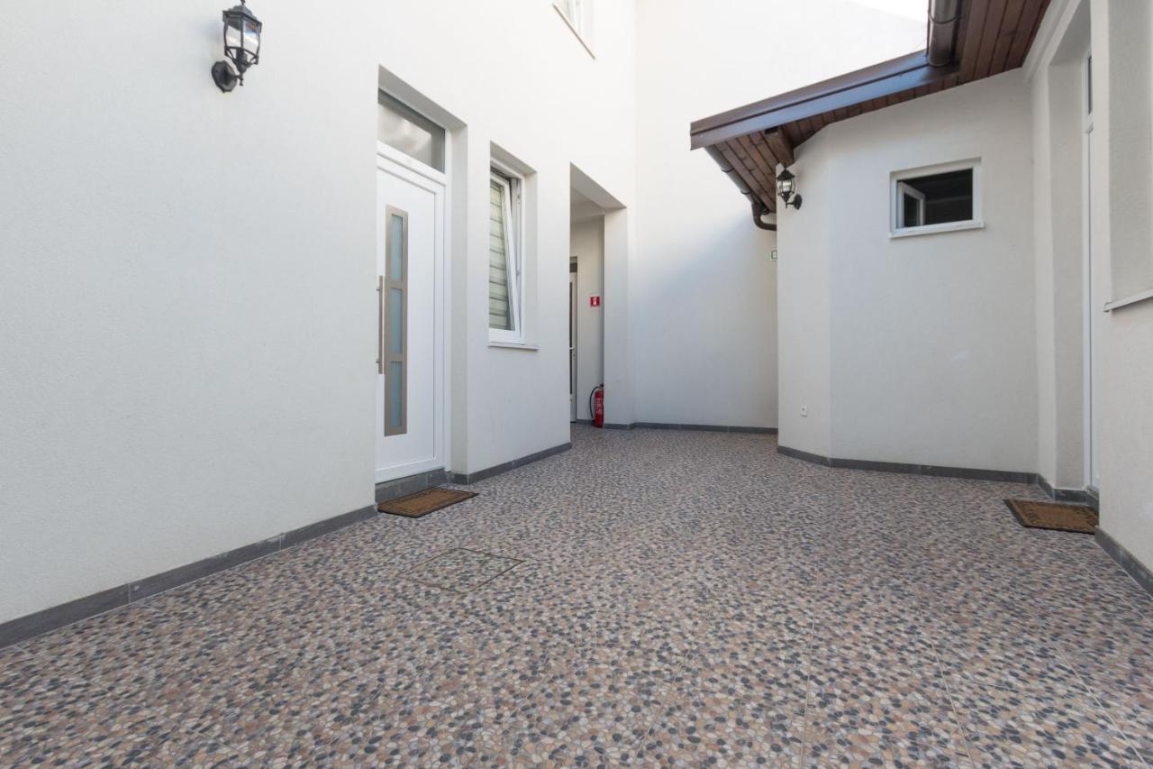 Apartments "Tuffo" SJJ Exterior foto